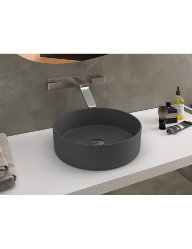 VASQUE A POSER SUR PLAN OSIRIS ART&BATH